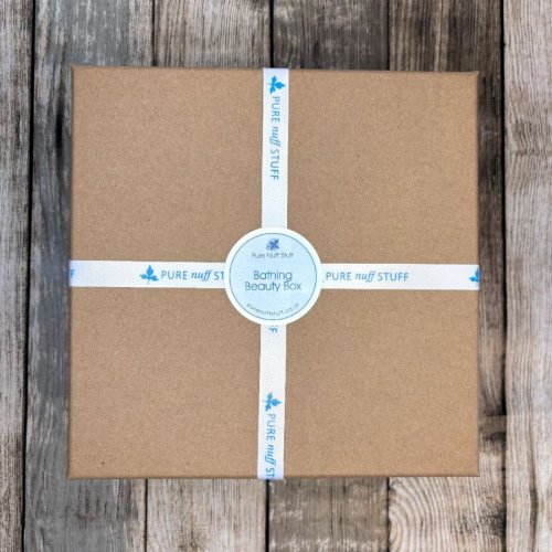 bathing gift box from pure nuff stuff