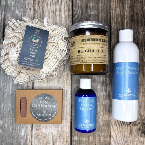 bathing gift box from pure nuff stuff