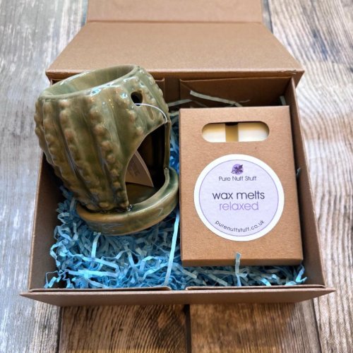 oil burner gift box from pure nuff stuff