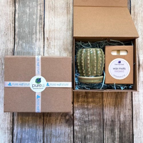 oil burner gift box from pure nuff stuff