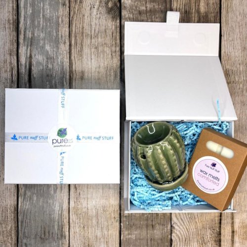 oil burner gift box from pure nuff stuff