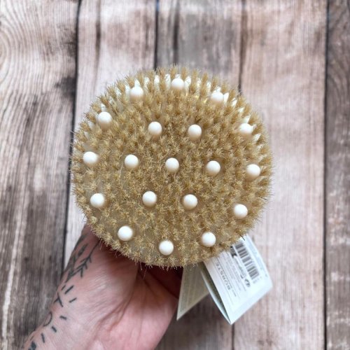 massagebrush3