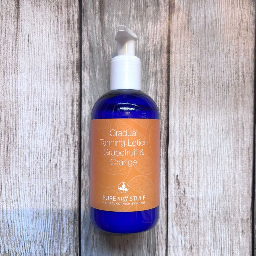 Gradual Tanning Lotion with Hemp Oil, Cocoa Butter and Jojoba