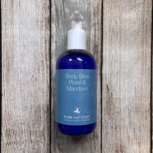 Natural body lotion with rose and mandarin essential oils